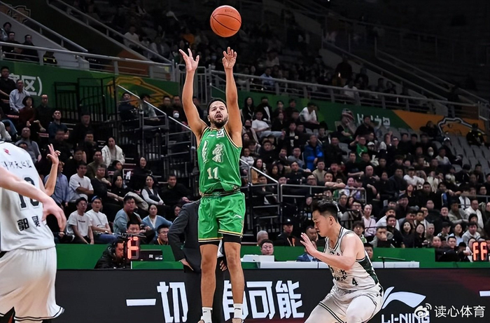 广东宏远新星陈家政遭杜锋弃用 青年才俊边缘化